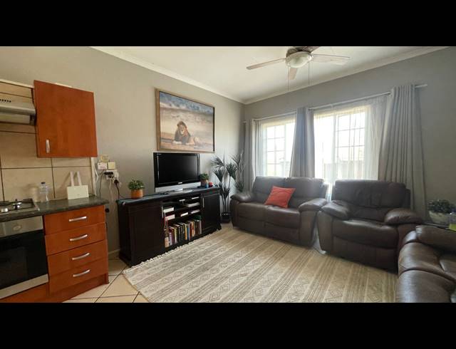 2 BEDROOM APARTMENT TO LET IN NELSPRUIT EXT 4